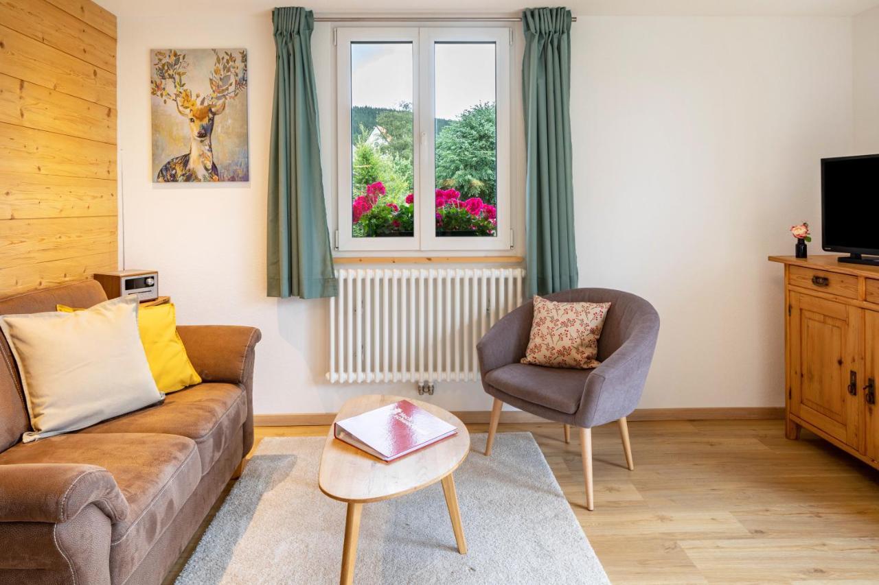 Gaestehaus Steiert Fewo Kuhbergblick Lenzkirch Exteriör bild