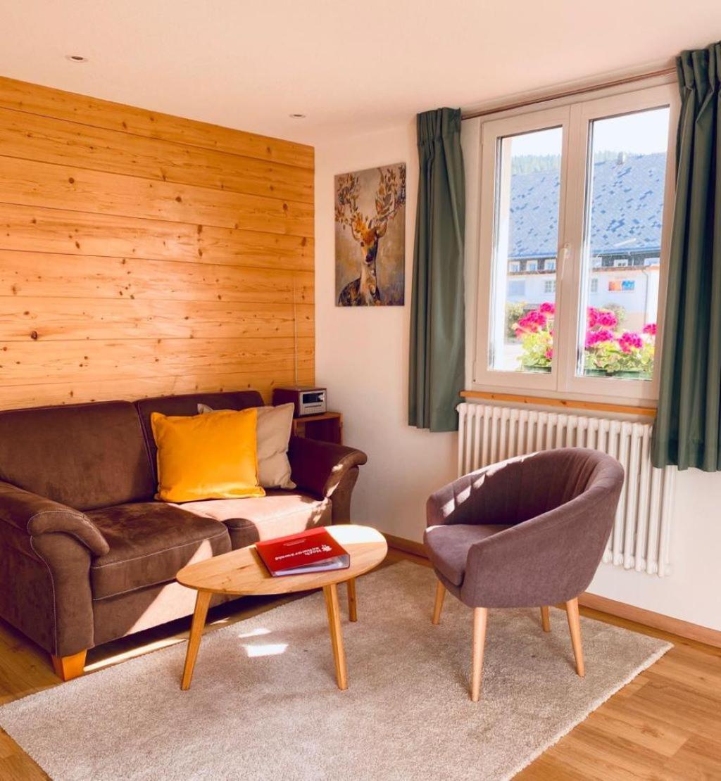 Gaestehaus Steiert Fewo Kuhbergblick Lenzkirch Exteriör bild