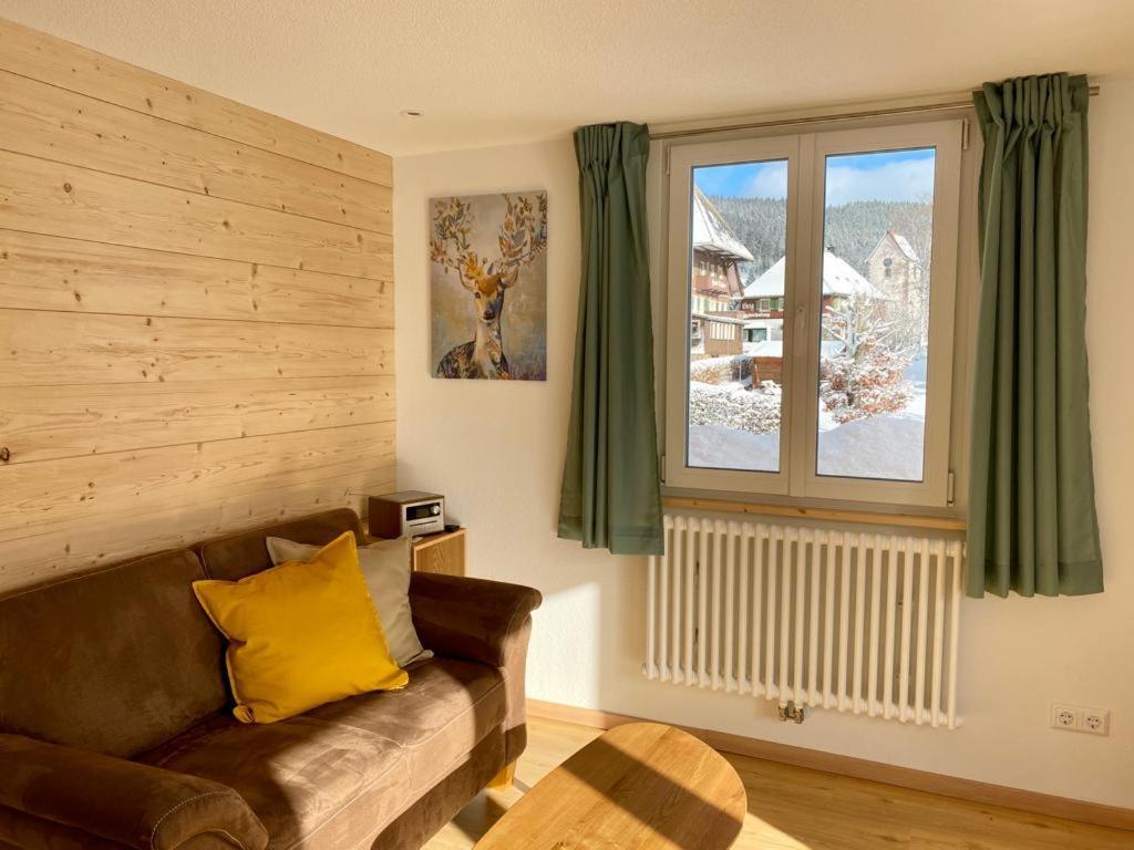 Gaestehaus Steiert Fewo Kuhbergblick Lenzkirch Exteriör bild